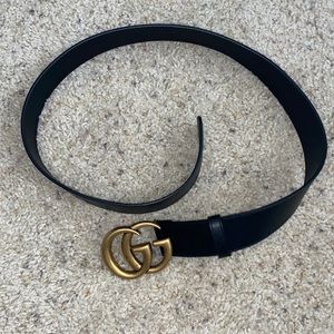 Black (and gold) Gucci Belt